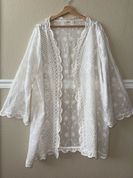 Solitaire Other - Cotton Blend Crochet Trim Lightweight Longline Kimono Crisp White Beachy 2X